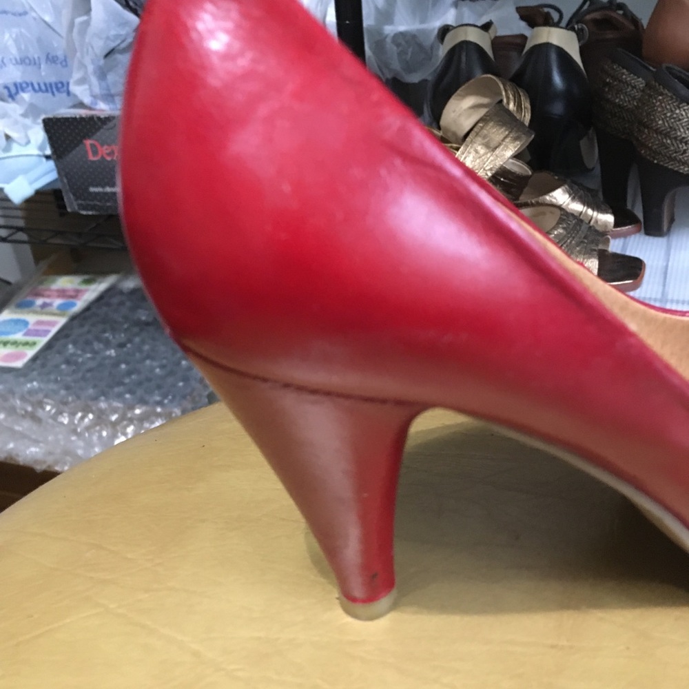 ALDO Candy Apple Red Heels - Picture 5 of 8